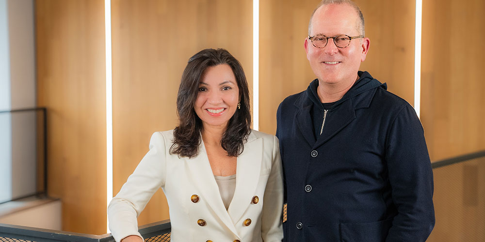 Foto: AnnaMaria DeSalva und Corey duBrowa Burson, WPP Hill & Knowlton