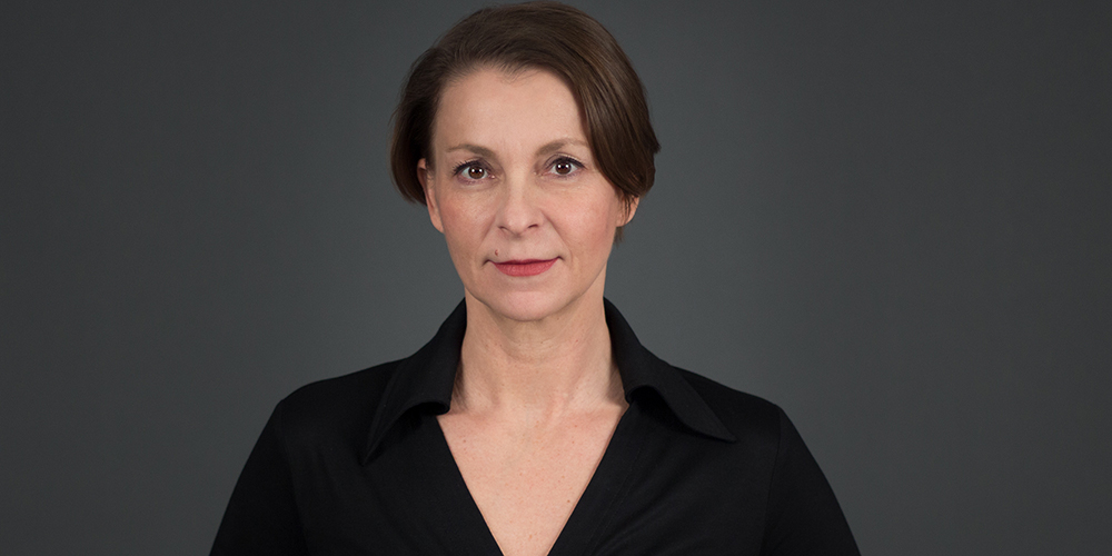 Sabine-Clausecker_QUER_468_Credits_-CBE-DIGIDEN_1000x500px